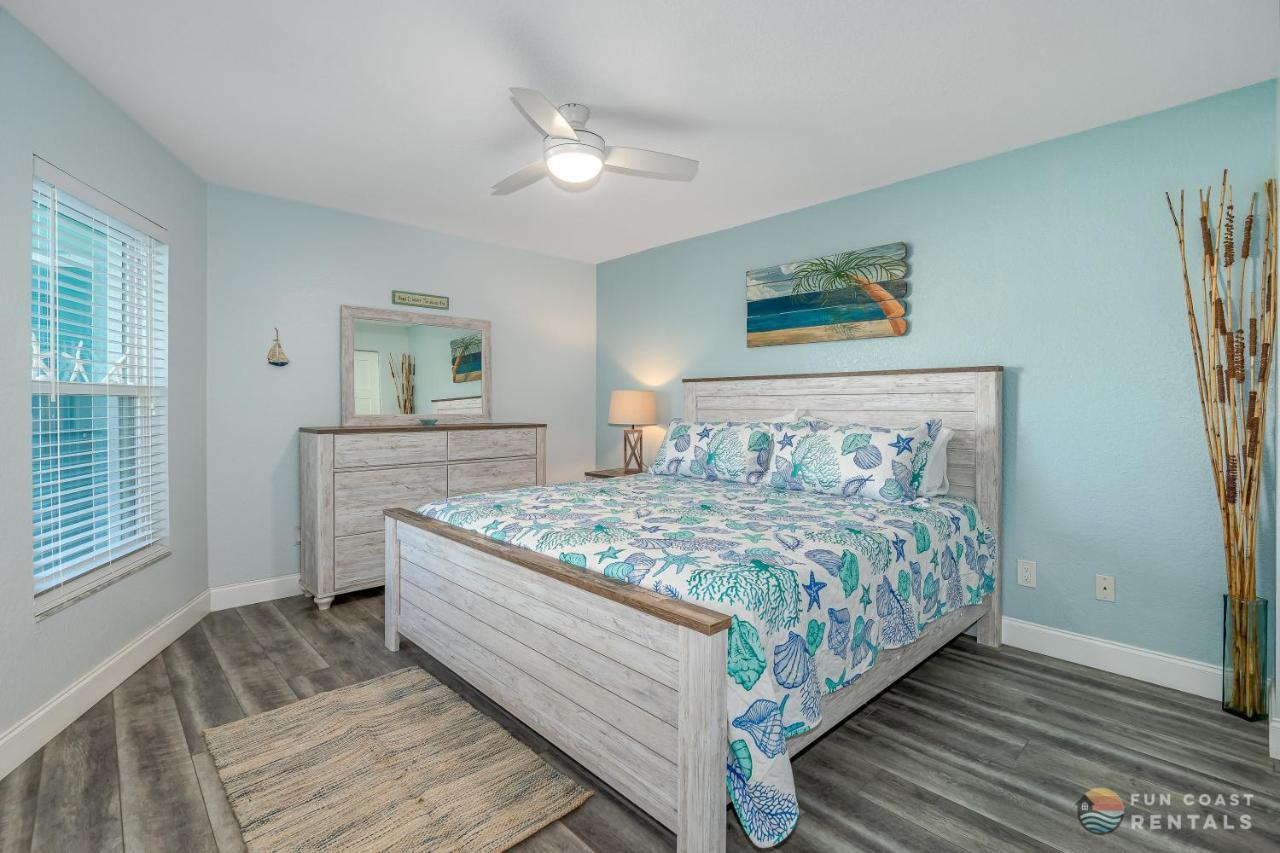 Dog Friendly Home Wprivate Fenced Yard, Garage & Fire Pit Steps To The Beach! New Smyrna Beach Buitenkant foto